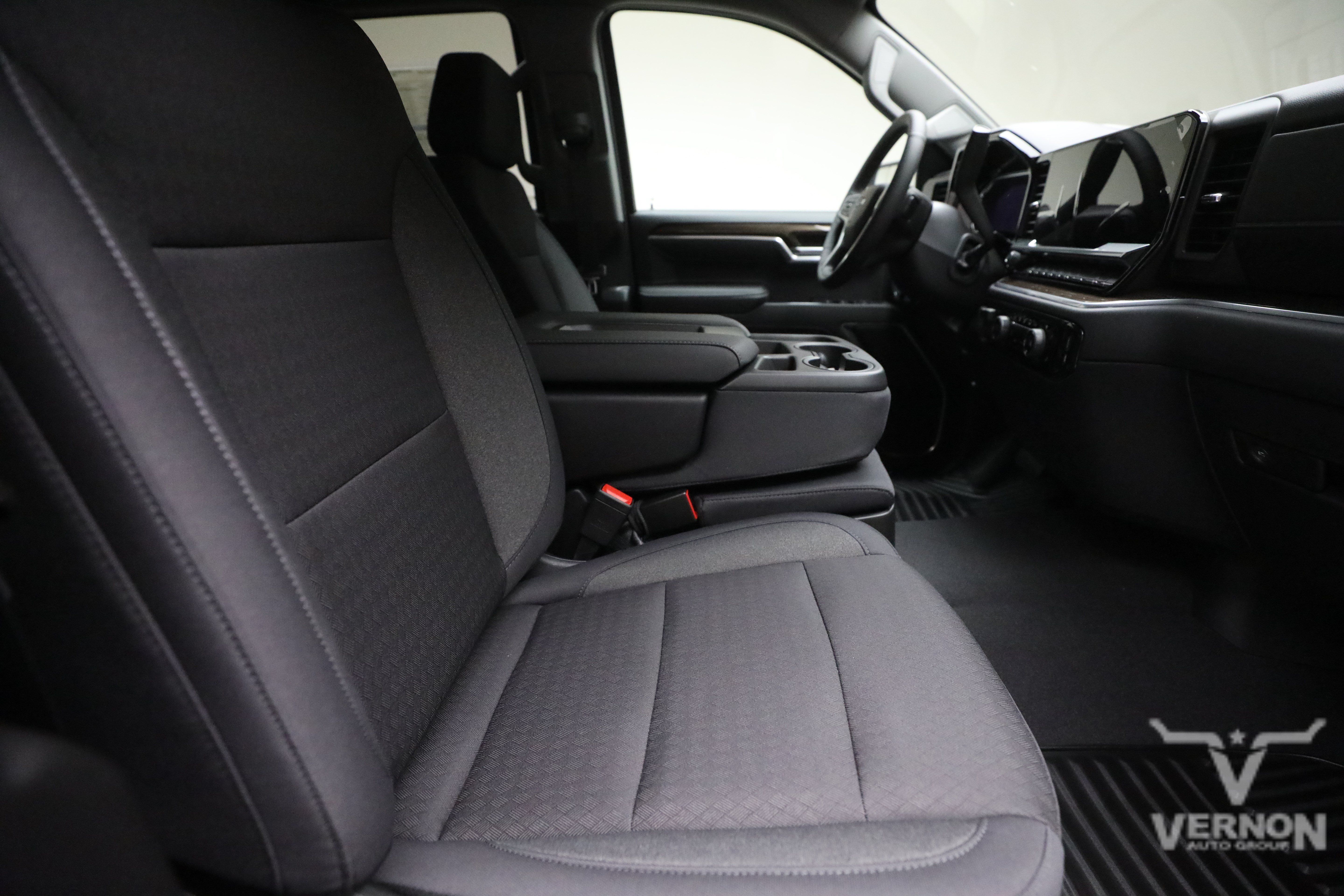 New 2026 Chevrolet Silverado 1500 RST AWD/4WD image 11