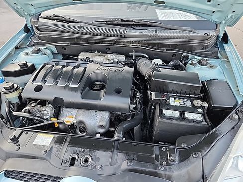 Used 2010 Hyundai Accent GS w/ Premium Pkg 3 FWD image 12