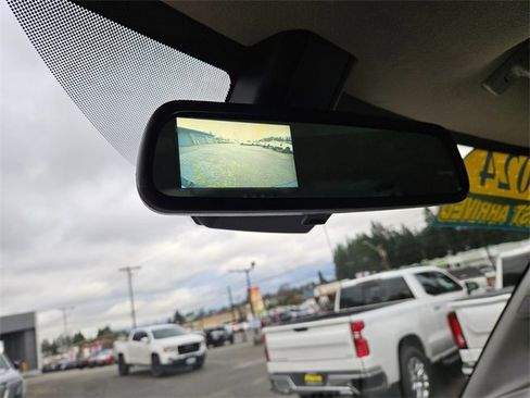 Used 2024 GMC Savana 2500 w/ Driver Convenience Package image 24