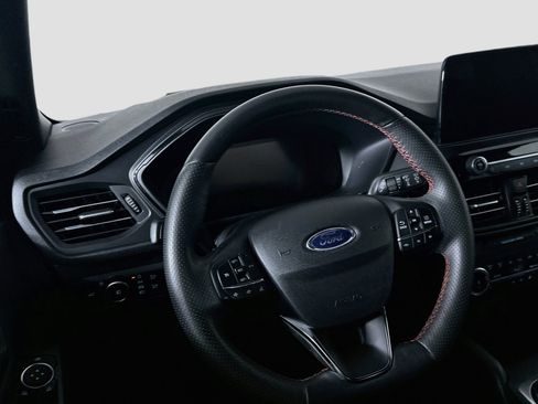 Used 2025 Ford Escape ST-Line Select AWD/4WD image 18