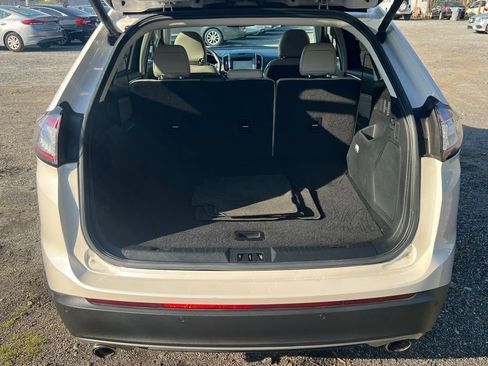 Used 2017 Ford Edge Titanium w/ Technology Package image 16