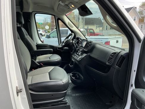 Used 2023 RAM ProMaster 2500 FWD image 21