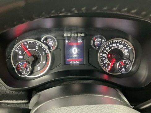 Used 2024 RAM 2500 Big Horn image 10