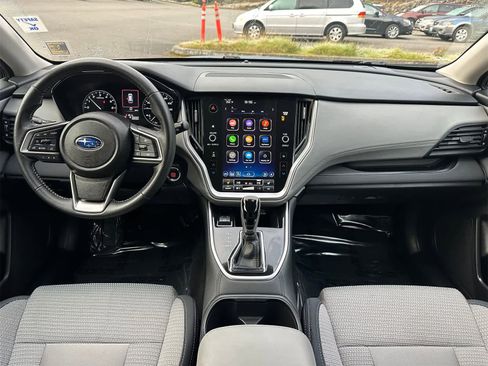 Certified 2025 Subaru Outback Premium image 8