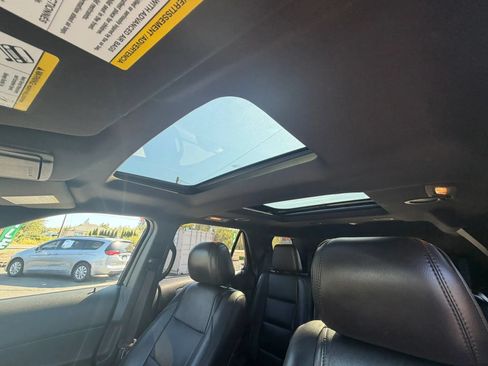 Used 2013 Ford Explorer XLT AWD/4WD image 19
