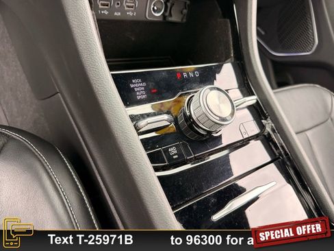 Used 2023 Jeep Grand Cherokee Overland image 25