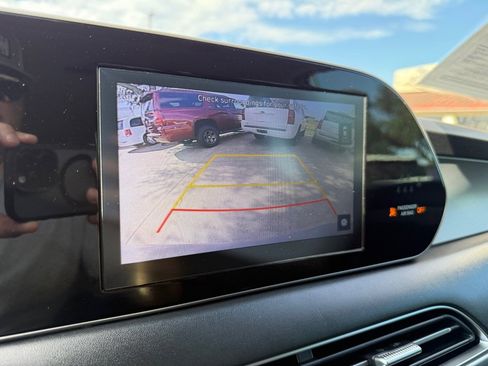 Used 2022 Hyundai Palisade SEL image 34