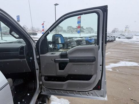 Used 2019 Ford F350 XLT w/ XLT Value Package image 15