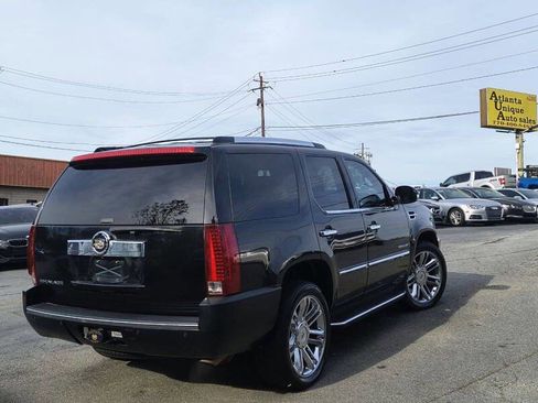 Used 2007 Cadillac Escalade AWD w/ Information Package image 6