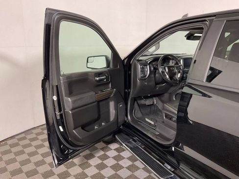 Used 2019 Chevrolet Silverado 1500 RST w/ True North Edition AWD/4WD image 17
