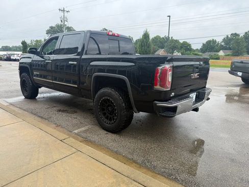 Used 2018 GMC Sierra 1500 SLT AWD/4WD image 5