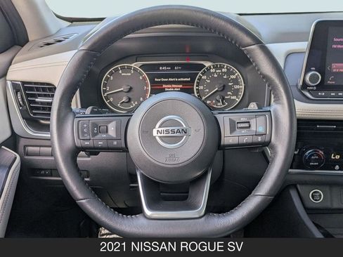Used 2021 Nissan Rogue SV w/ Premium Package FWD image 12