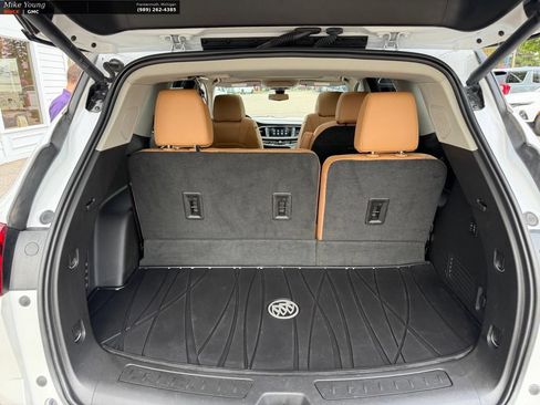 Used 2019 Buick Enclave Premium w/ Experience Buick Package AWD/4WD image 9