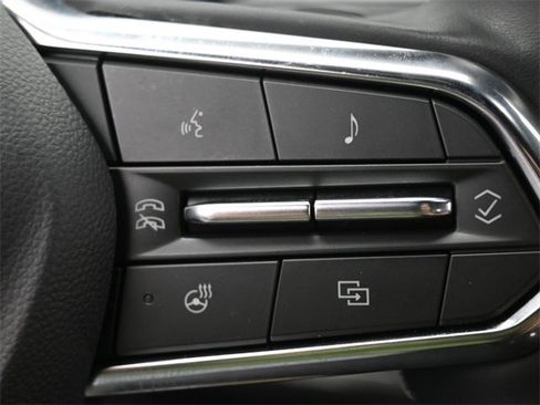 Used 2025 Chevrolet Equinox ACTIV w/ Safety and Technology Package image 24