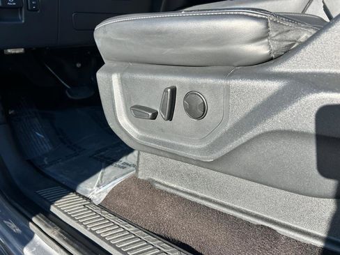 Certified 2023 Ford Expedition XLT image 22