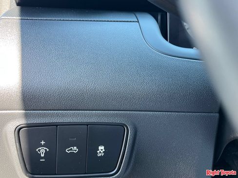 Used 2022 Hyundai Santa Cruz SEL Premium AWD/4WD image 32