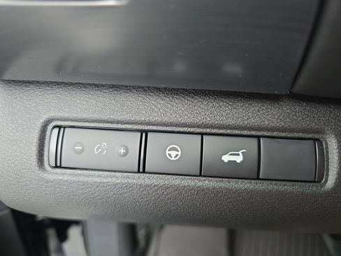 New 2025 Nissan Pathfinder SL w/ Cargo Package image 27