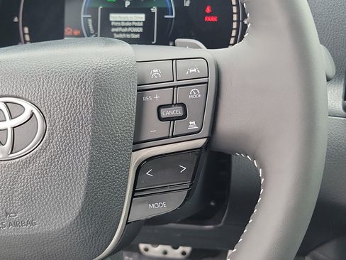 New 2026 Toyota Camry SE image 17