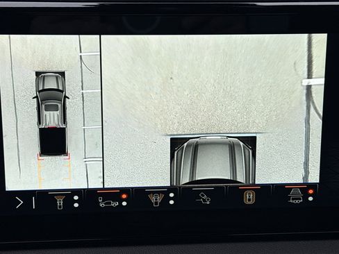 Used 2024 GMC Sierra 1500 AT4 w/ Technology Package image 37