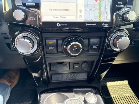 Used 2023 Toyota 4Runner TRD Off-Road Premium w/ Off Road Premium Plus Package AWD/4WD image 25