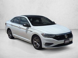 Used 2020 Volkswagen Jetta R-Line w/ R-Line Cold Weather Package FWD video 3