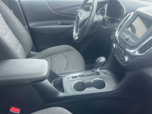 Used 2019 Chevrolet Equinox LT image 9