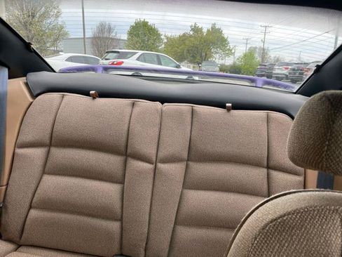 Used 1998 Ford Mustang Coupe image 19