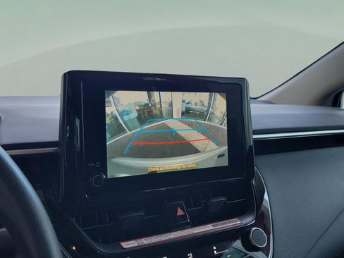 Certified 2025 Toyota Corolla LE image 16