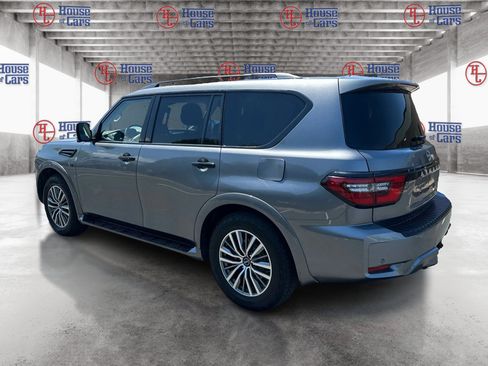 Used 2021 Nissan Armada SL w/ Captain's Chairs Package AWD/4WD image 7