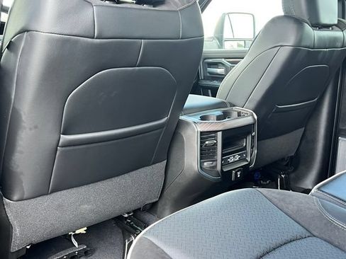 Used 2025 RAM 2500 Laramie AWD/4WD image 47