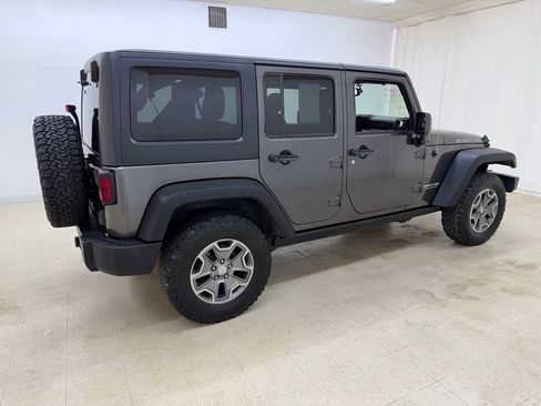 Used 2018 Jeep Wrangler Unlimited Rubicon w/ Dual Top Group AWD/4WD image 6