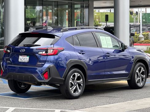 Certified 2025 Subaru Crosstrek 2.5i Premium AWD/4WD image 4