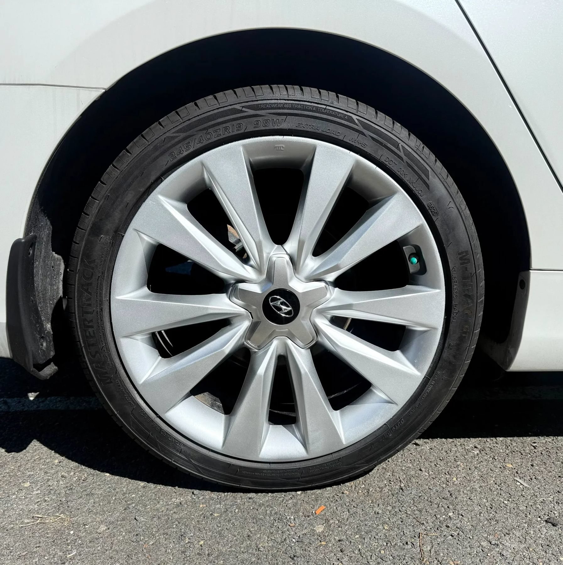 Used 2013 Hyundai Azera w/ Technology Pkg FWD image 50