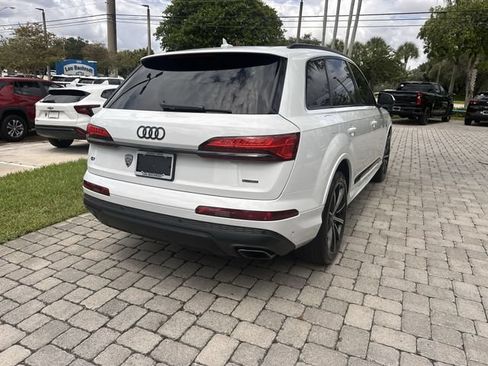 Used 2025 Audi Q7 2.0T Premium Plus w/ Premium Plus Package AWD/4WD image 37