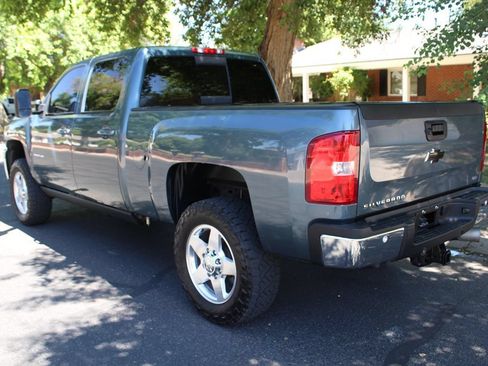 Used 2013 Chevrolet Silverado 2500 LTZ w/ LTZ Plus Package AWD/4WD image 33