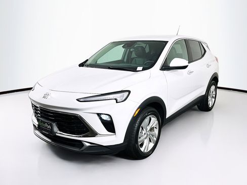 Used 2025 Buick Encore GX Preferred image 3