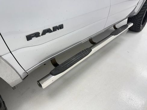 Used 2019 RAM 1500 Big Horn RWD image 8