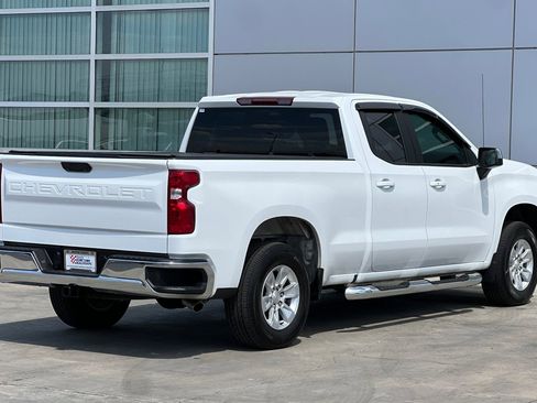 Used 2023 Chevrolet Silverado 1500 LT AWD/4WD image 4