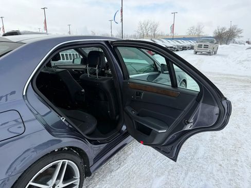 Used 2014 Mercedes-Benz E 350 E 350 4MATIC Sedan 4D w/ Premium 1 Package image 23