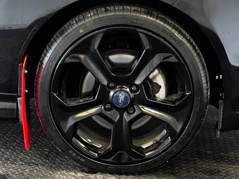 Used 2016 Ford Fiesta ST image 10