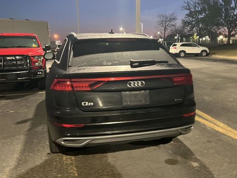 Used 2023 Audi Q8 Premium Plus image 8