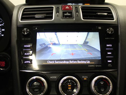 Used 2018 Subaru Forester 2.5i Touring image 16