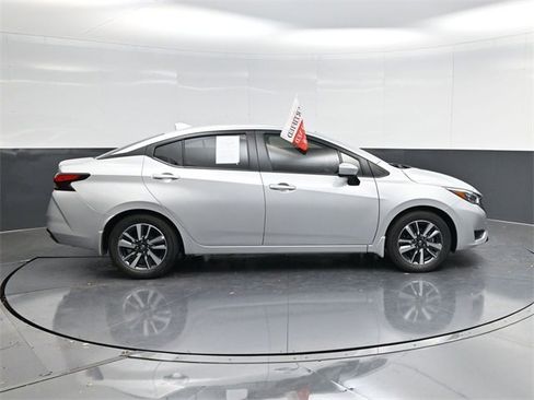 Used 2025 Nissan Versa SV w/ Trunk Package image 2