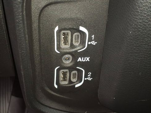 Used 2023 RAM 1500 Big Horn AWD/4WD image 17