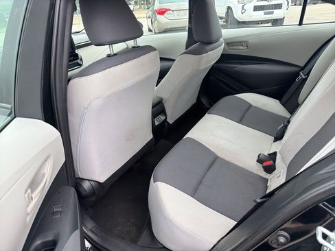 Used 2024 Toyota Corolla LE image 9