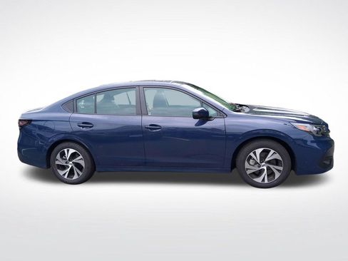 Certified 2025 Subaru Legacy Premium AWD/4WD image 10
