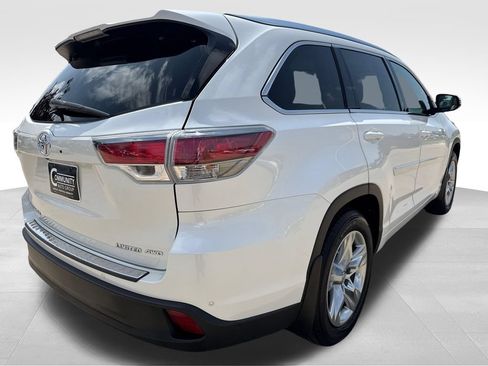 Used 2016 Toyota Highlander Limited Platinum AWD/4WD image 5