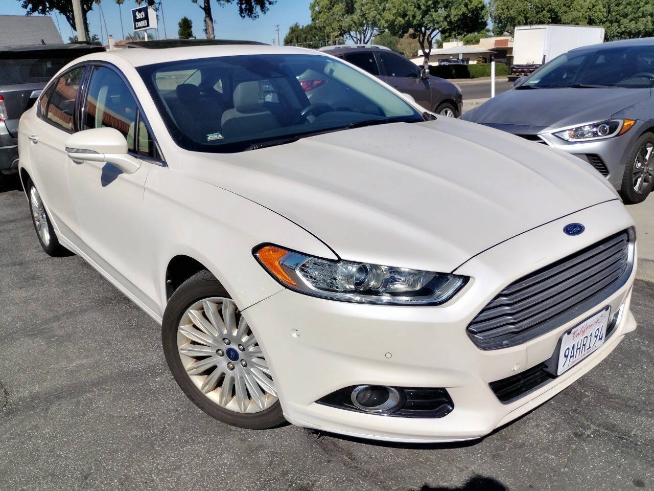Used 2014 Ford Fusion Energi Titanium w/ Driver Assist Package FWD image 1