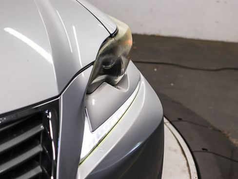Used 2014 Lexus IS 350 w/ Luxury Package w/Gray Wood RWD image 7