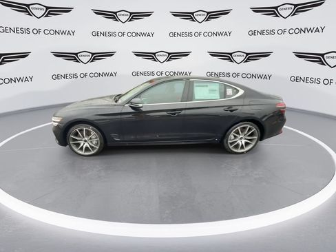 Used 2026 Genesis G70 2.5T Prestige RWD image 5
